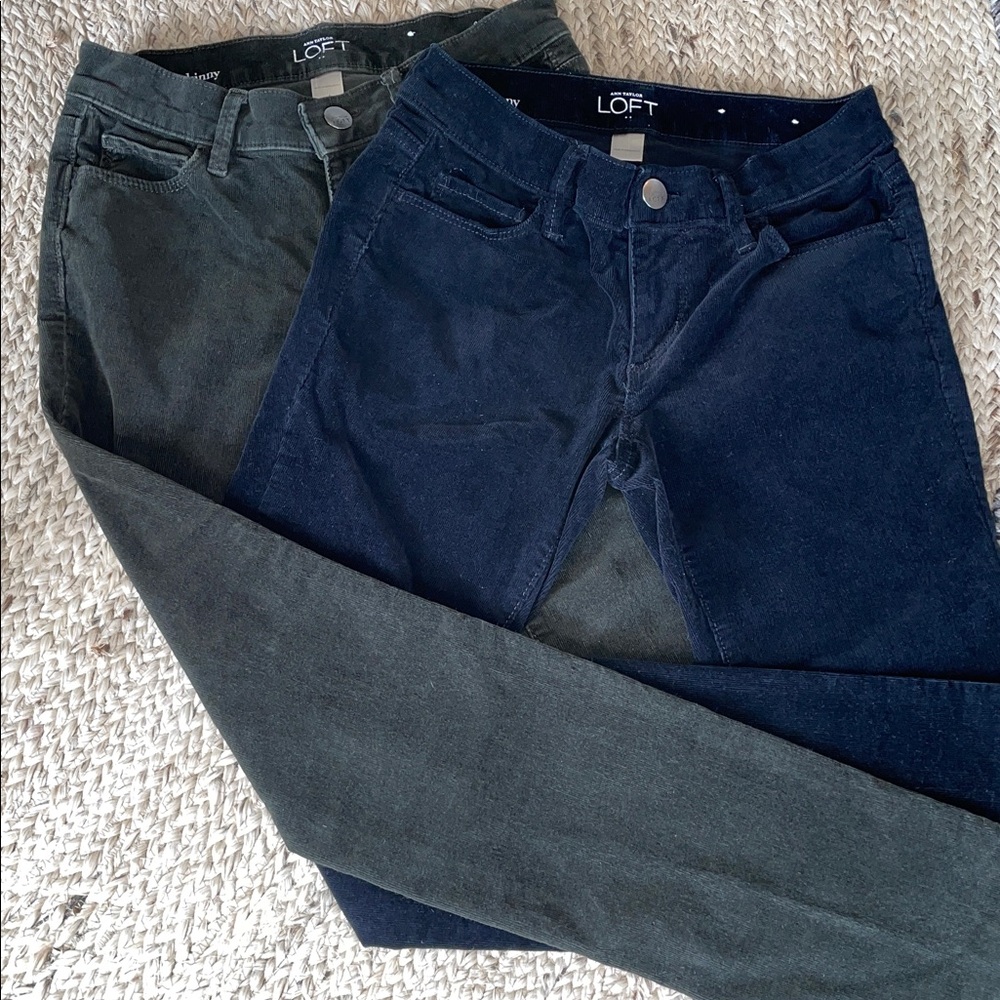 Ann Taylor Loft Corduroy Modern Skinny Pants 
Sz. 00P ( Bundle 2)